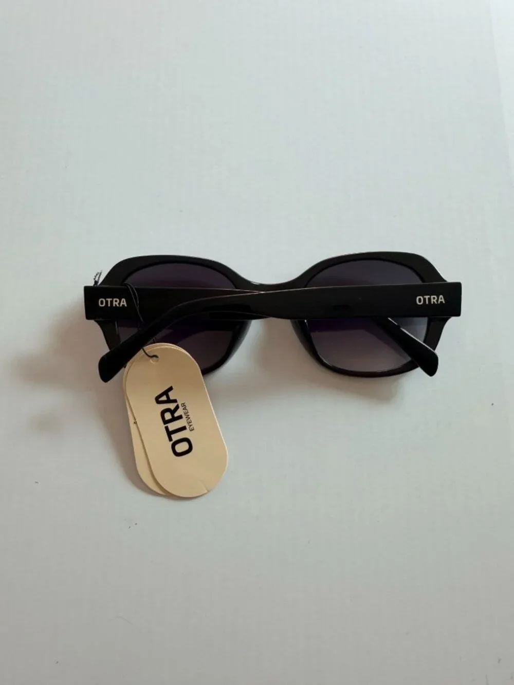 Otra Eyewear Darcy Sunglasses in Black Smoke Fade